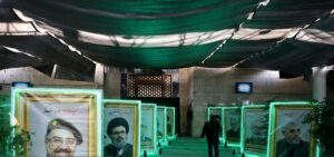 آیین معنوی اعتکاف در مسجد دانشگاه تهران